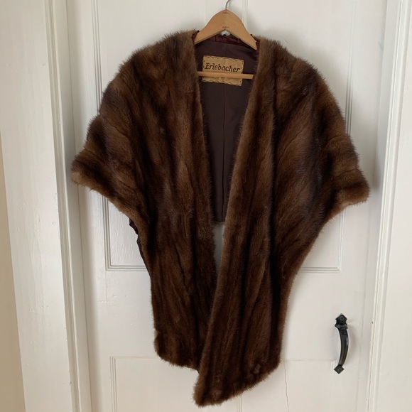 Vintage Fur Shawl by Erlebacher - Picture 2 of 7
